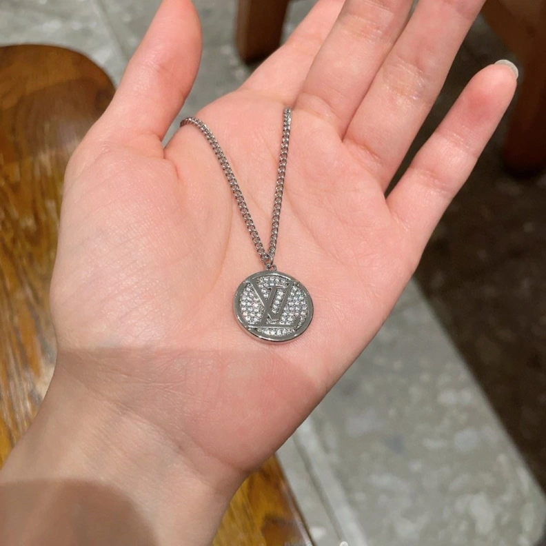 Lightweight LX Necklaces 309283