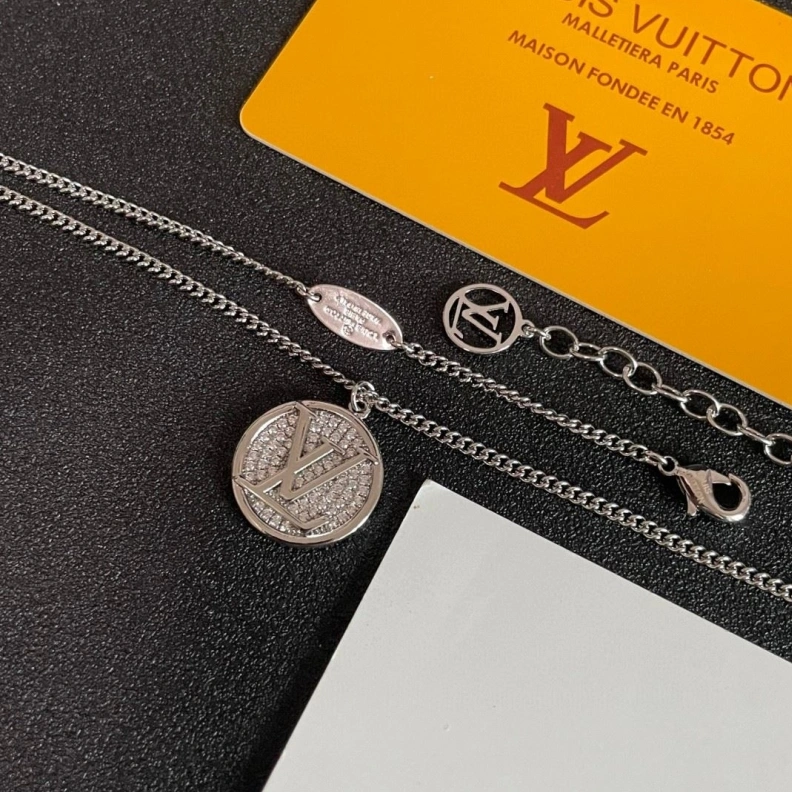 Lightweight LX Necklaces 309283