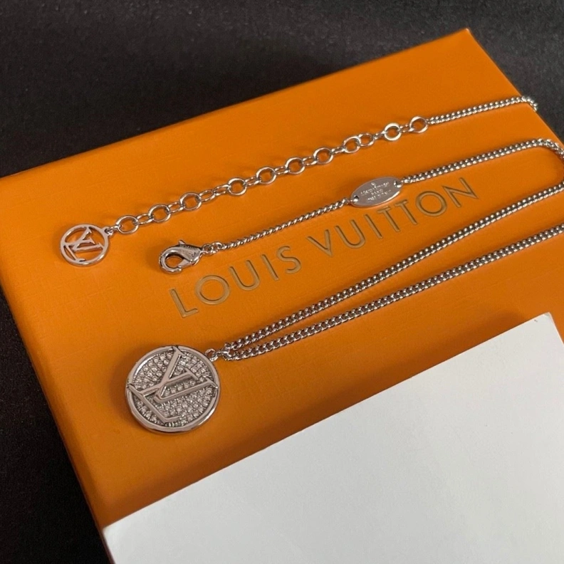 Lightweight LX Necklaces 309283