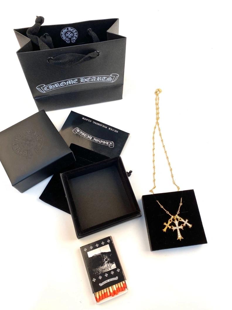 Chrxmx Hxxrts Necklaces AllSeason 297740