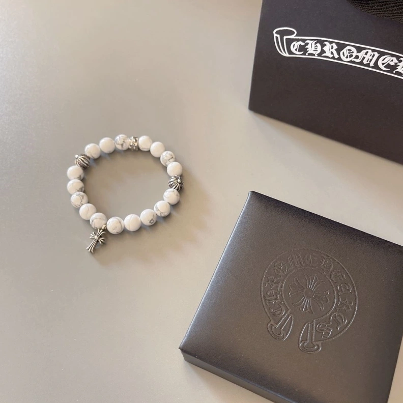 WellDesigned Chrxmx Hxxrts Bracelets 298155