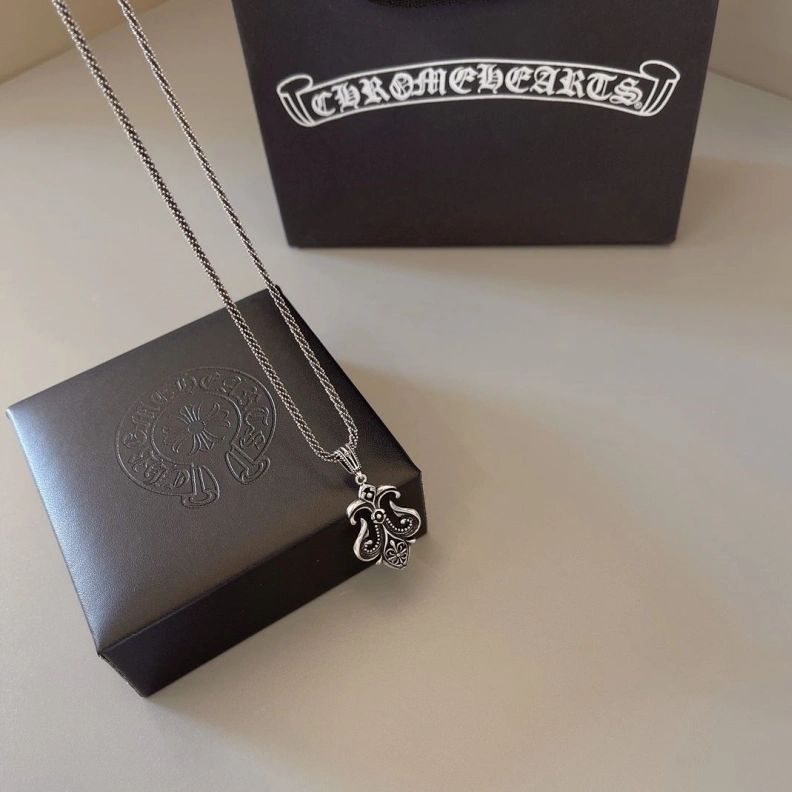 Chrxmx Hxxrts Necklaces StreetReady 297742