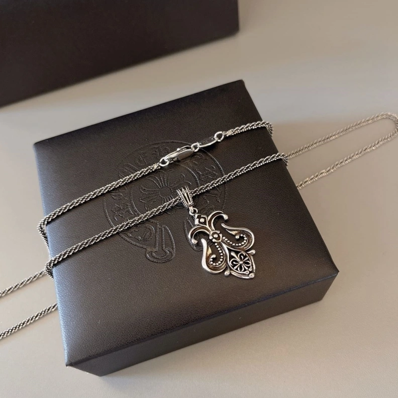 Chrxmx Hxxrts Necklaces StreetReady 297742