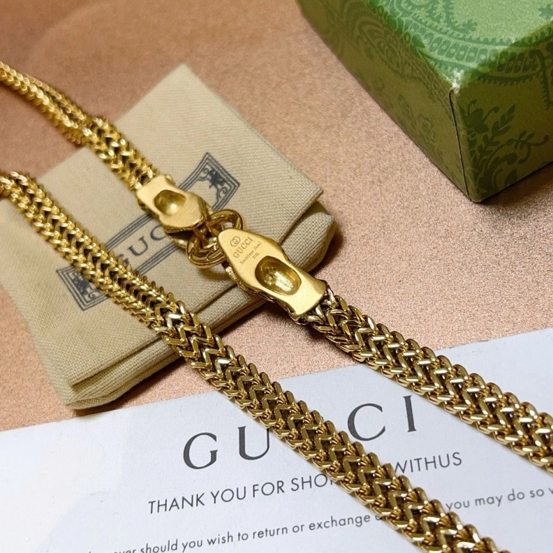 Efficient Gxccx Necklaces 303041