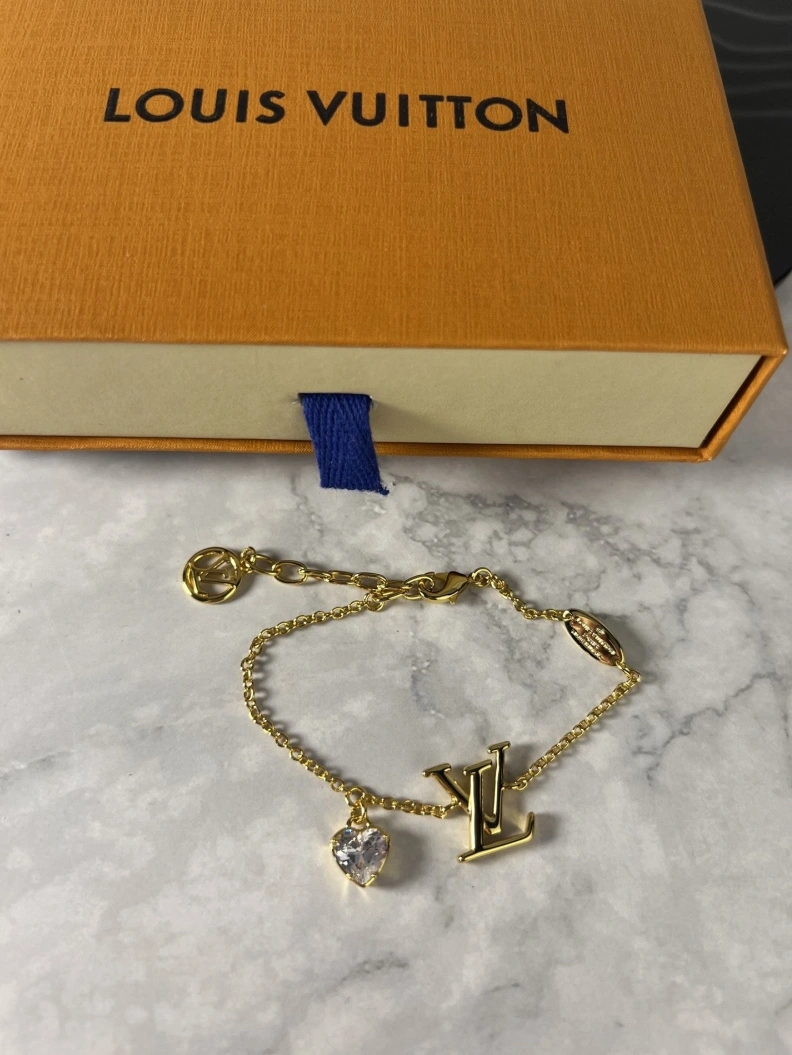 Lightweight LX Necklaces 309277