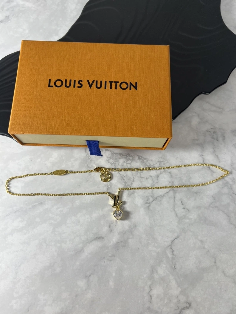 Lightweight LX Necklaces 309277