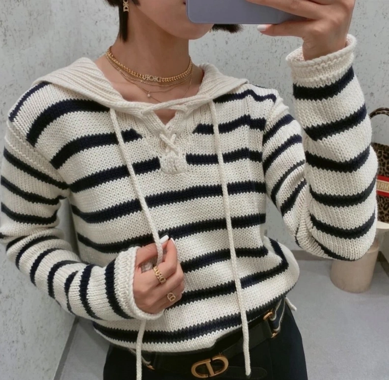Flexible Christian Dxxr Necklaces 294356