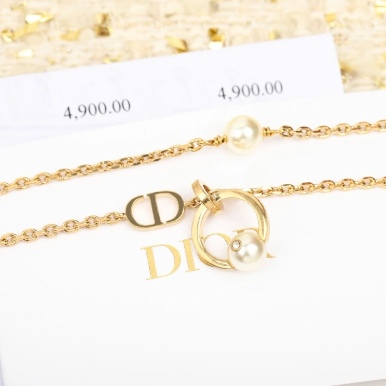 Christian Dxxr Necklaces Versatile 294364