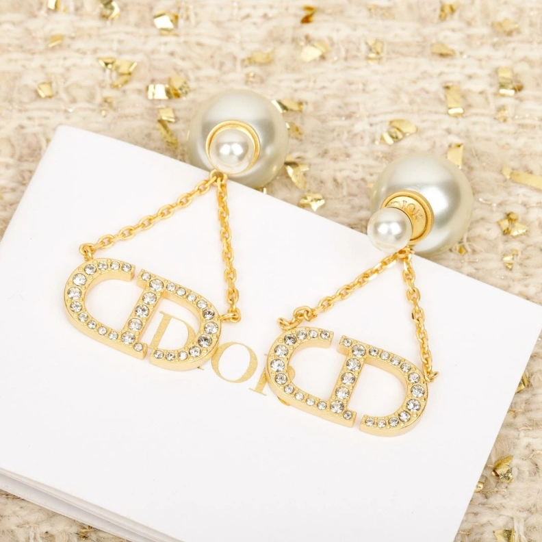 Christian Dxxr Earrings ModernLook 294475