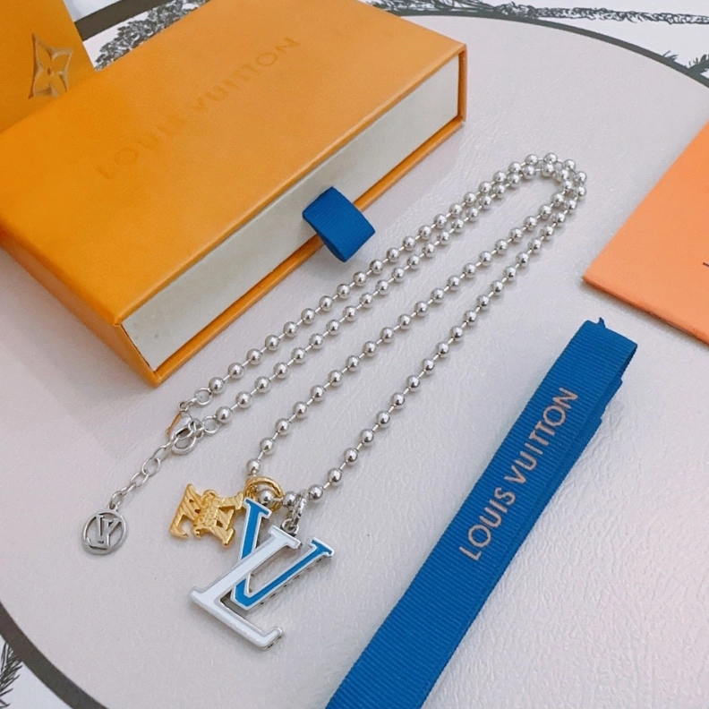 Fashionable LX Necklaces 309280