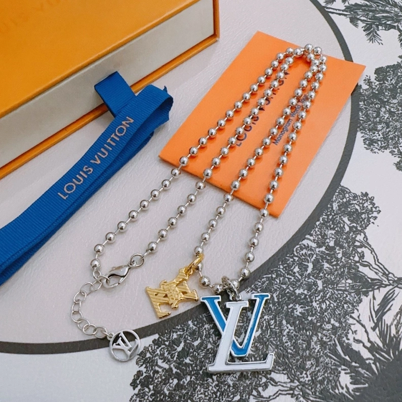 Fashionable LX Necklaces 309280
