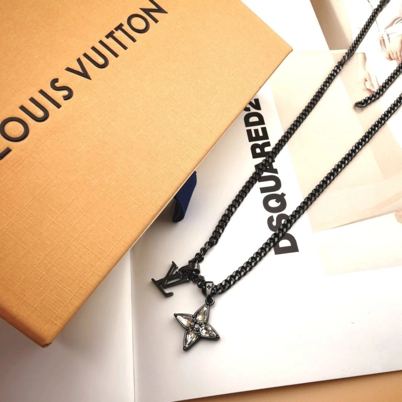 Comfortable LX Necklaces 309269