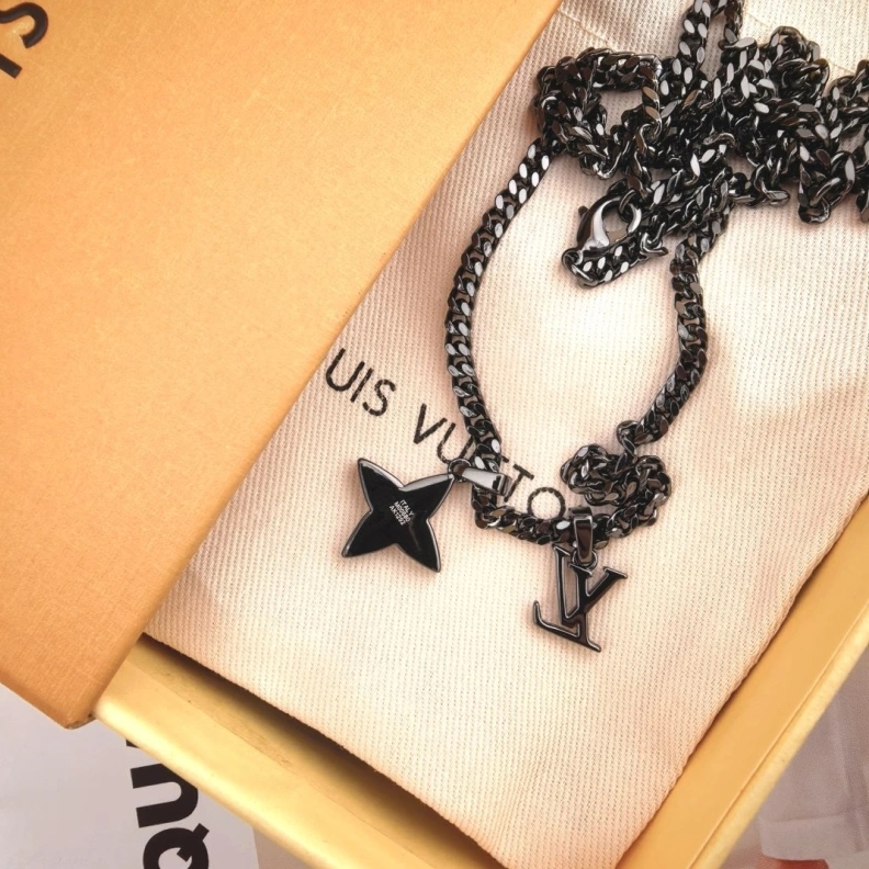 Comfortable LX Necklaces 309269