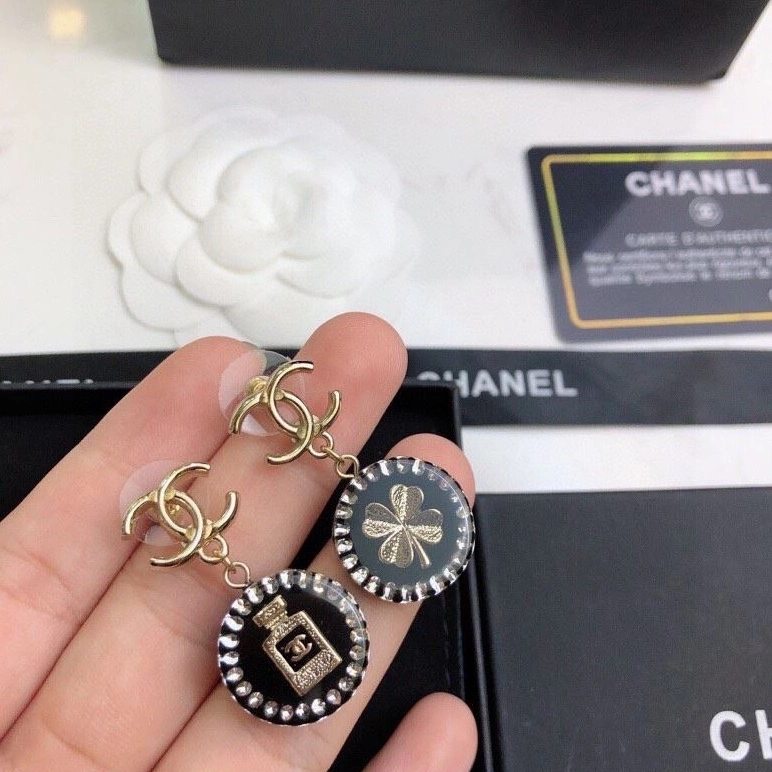 Soft Chxnxl Earrings 287175