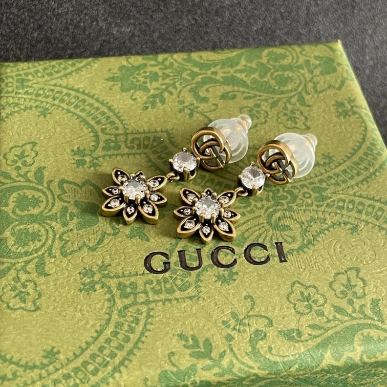 Comfortable Gxccx Earrings 303159