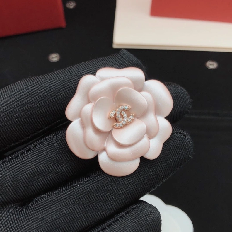 Durable Chxnxl Brooches 287756