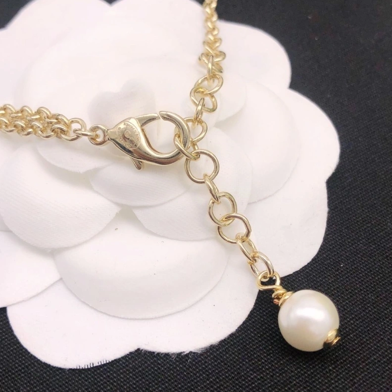 Affordable Chxnxl Necklaces 286650