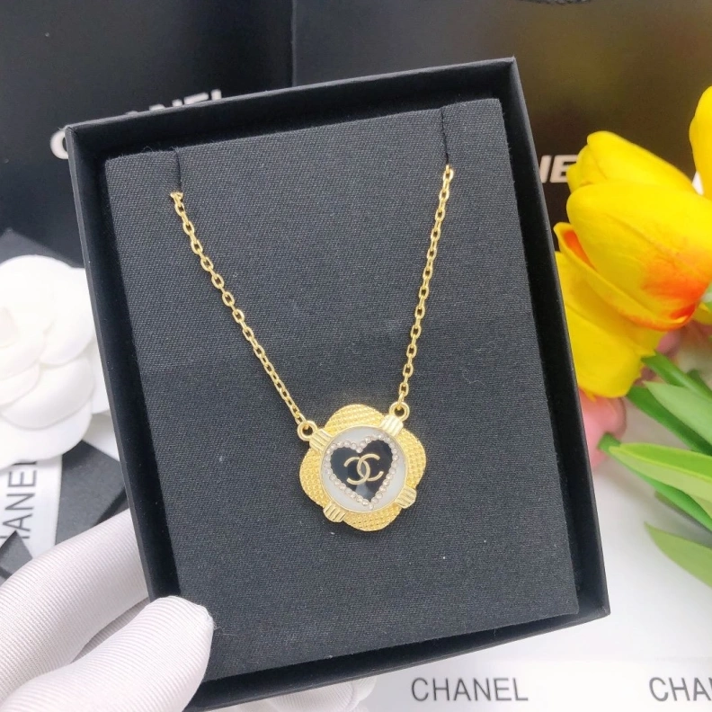 Durable Chxnxl Necklaces 286649