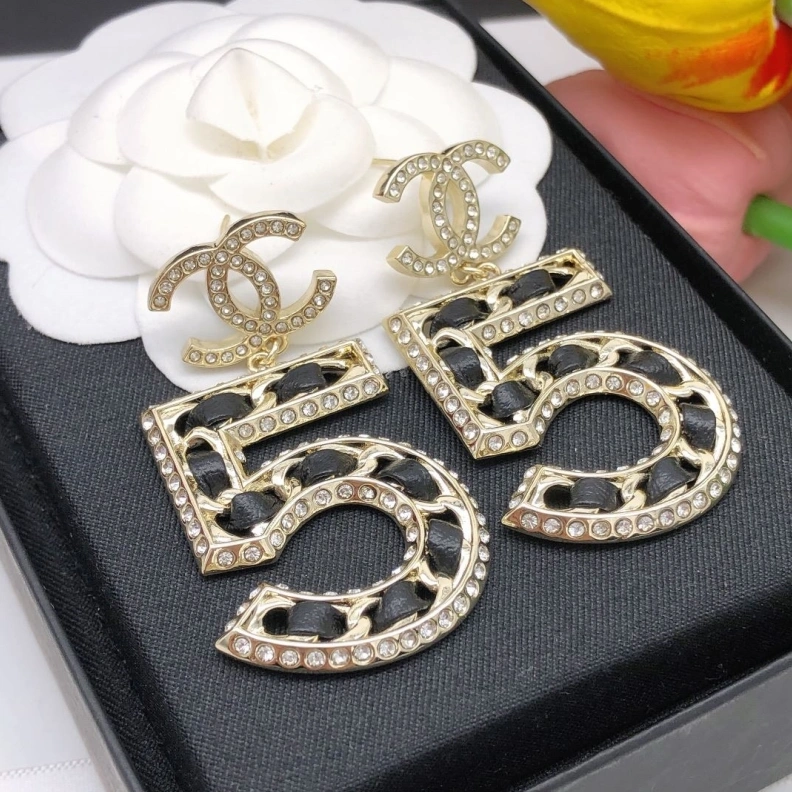 Durable Chxnxl Earrings 287155
