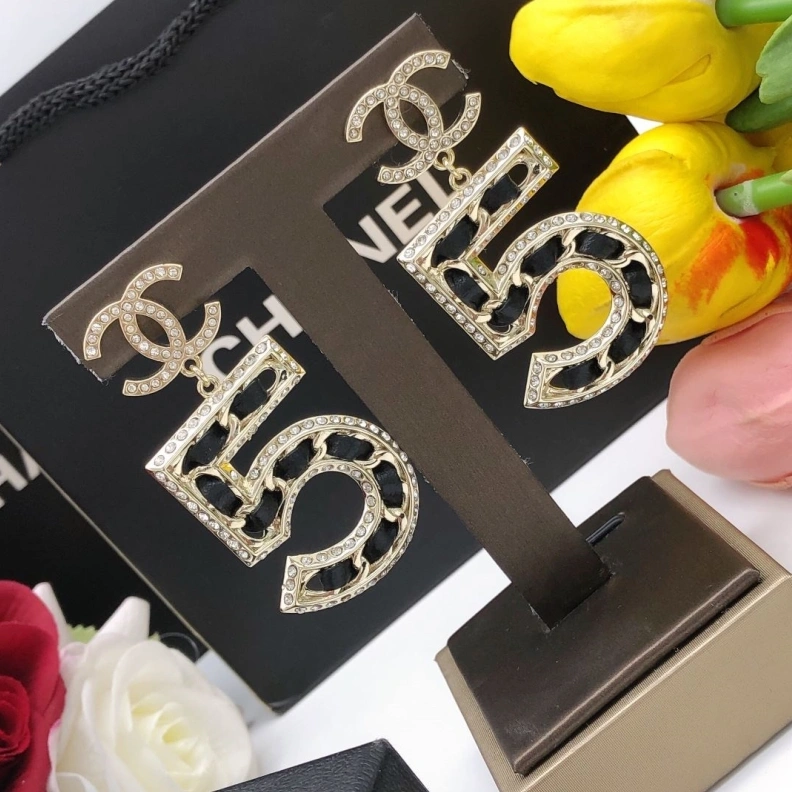 Durable Chxnxl Earrings 287155