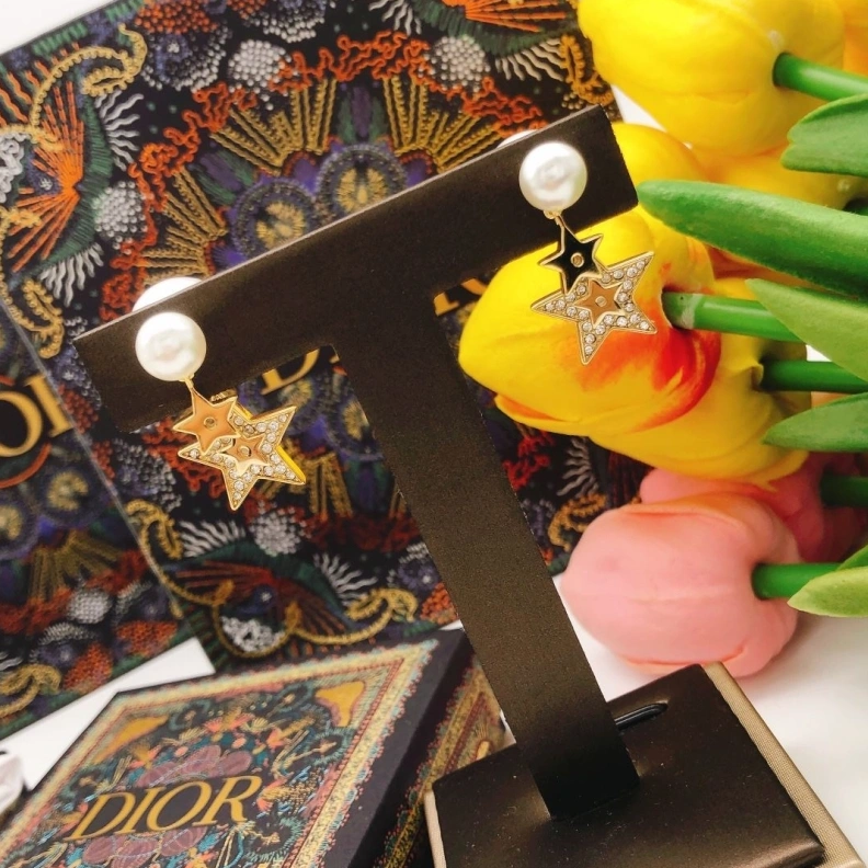 Lightweight Christian Dxxr Earrings 294455