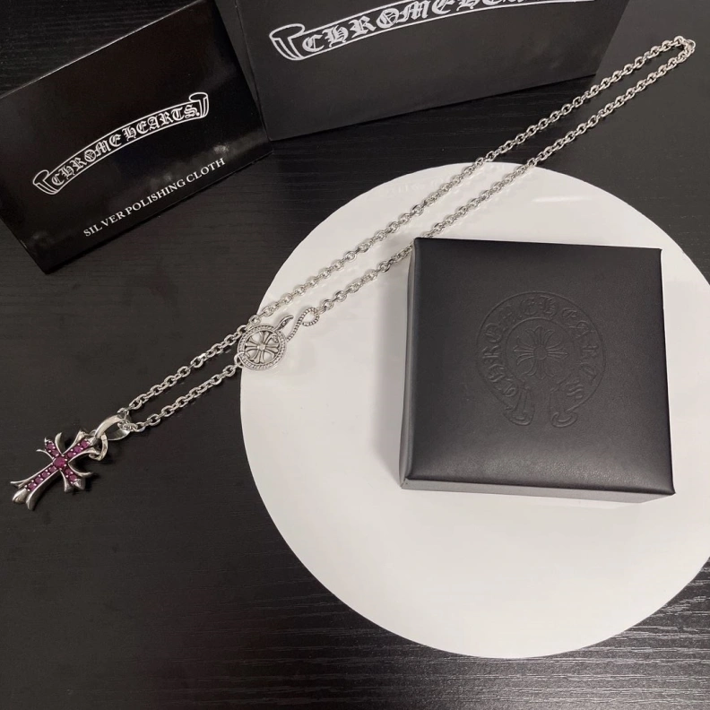 Chrxmx Hxxrts Necklaces EyeCatching 297722
