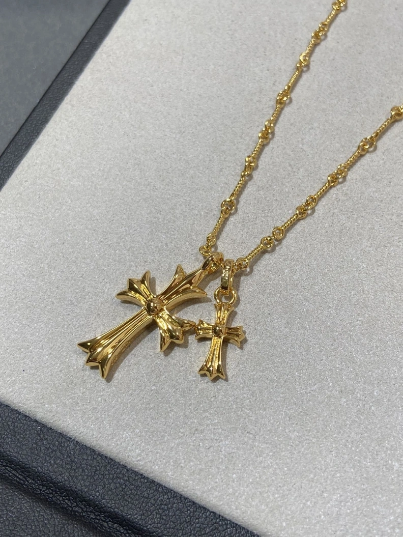 NewStyle Chrxmx Hxxrts Necklaces 297711