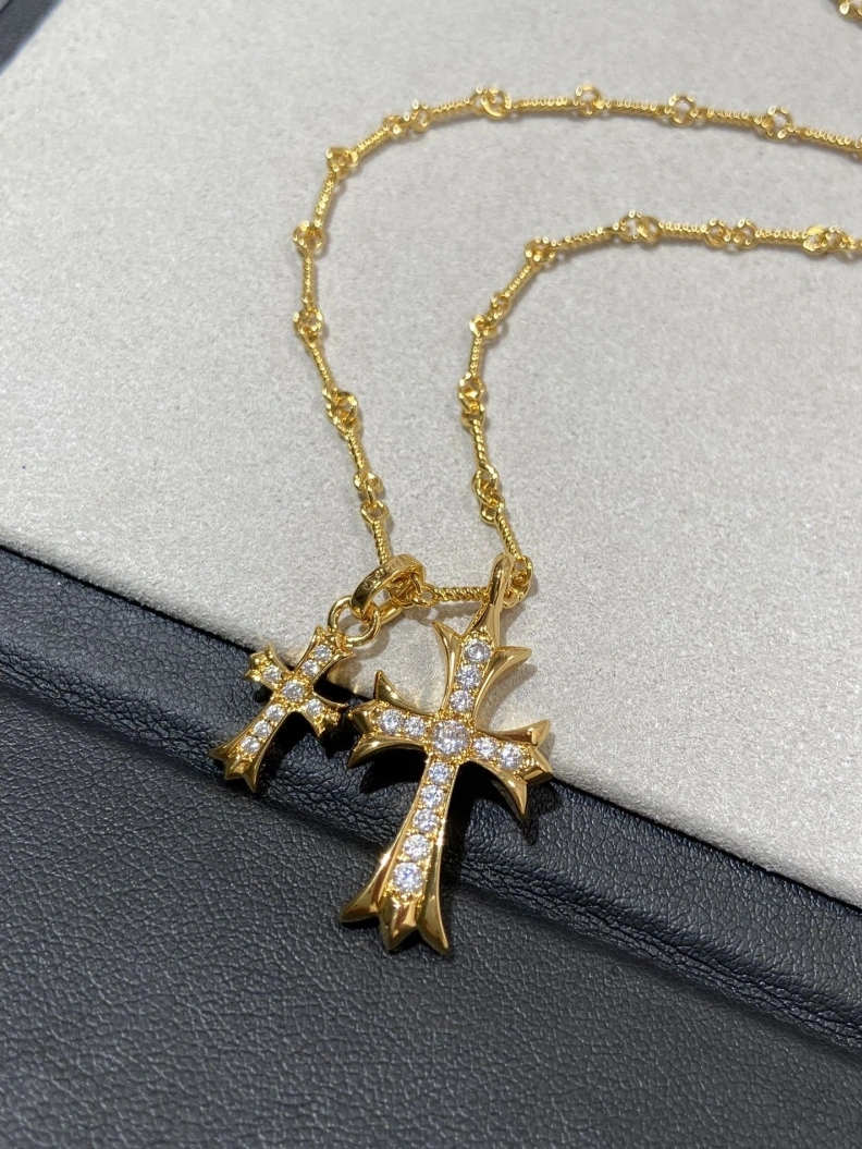NewStyle Chrxmx Hxxrts Necklaces 297711