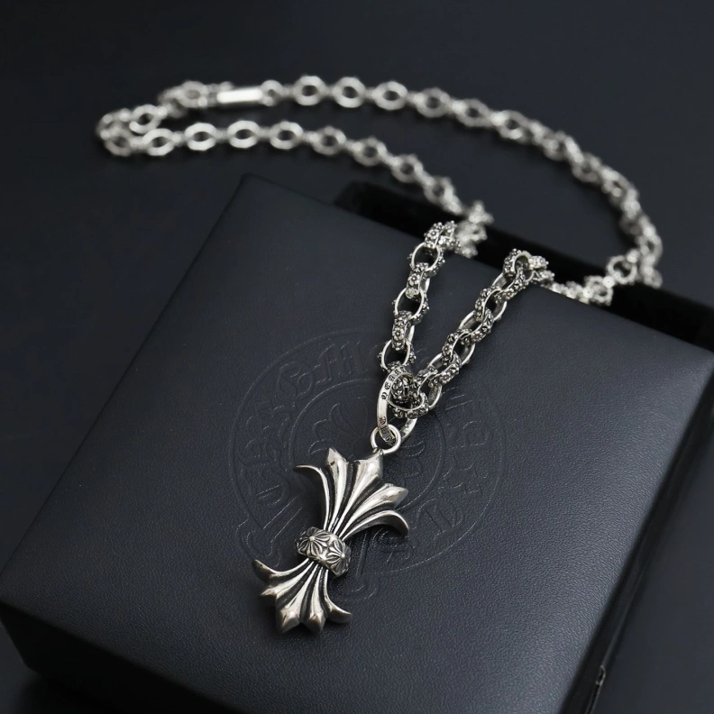 Chrxmx Hxxrts Necklaces EasyMatch 297704