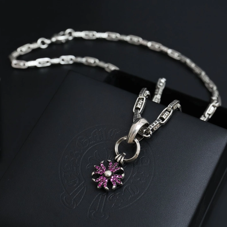 Chrxmx Hxxrts Necklaces EasyMatch 297704