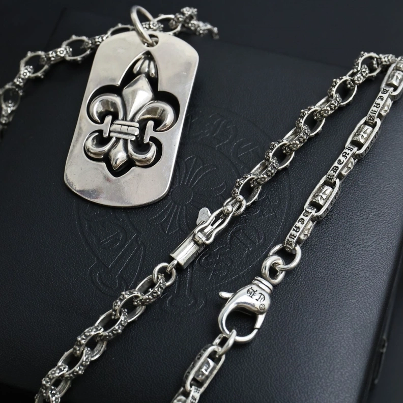 Chrxmx Hxxrts Necklaces Comfortable 297710