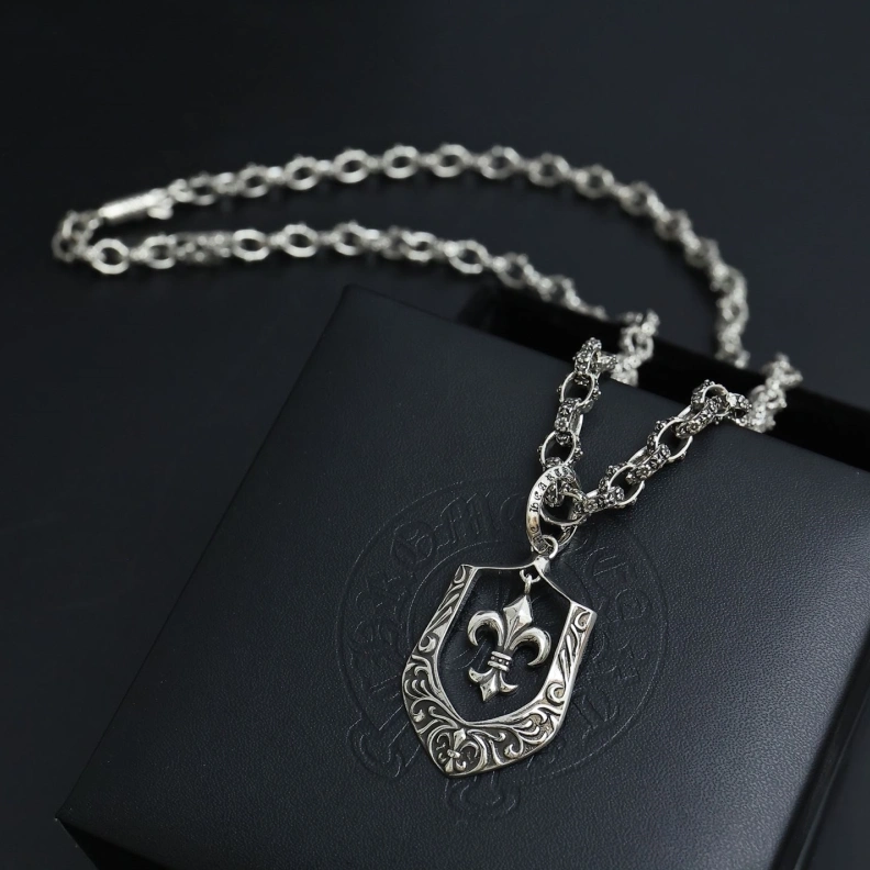 Sleek Chrxmx Hxxrts Necklaces 297697