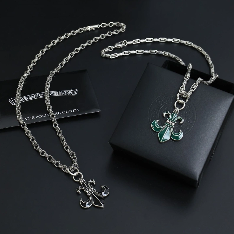 Durable Chrxmx Hxxrts Necklaces 297707