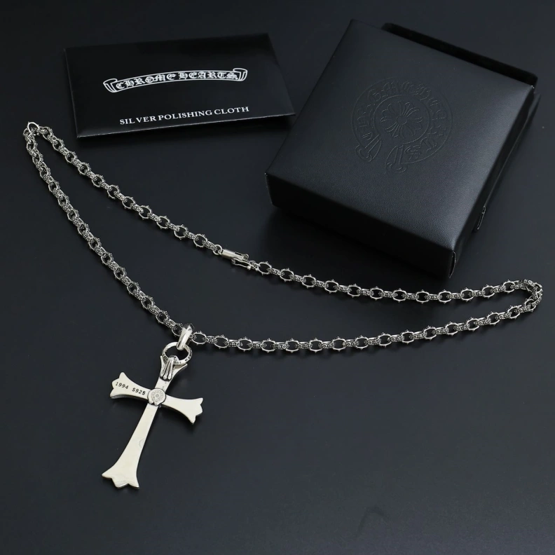 ModernLook Chrxmx Hxxrts Necklaces 297713