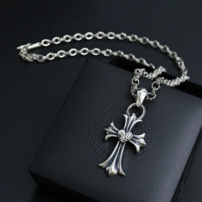 Affordable Chrxmx Hxxrts Necklaces 297703