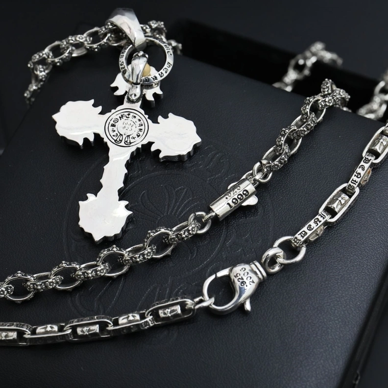 Modern Chrxmx Hxxrts Necklaces 297695