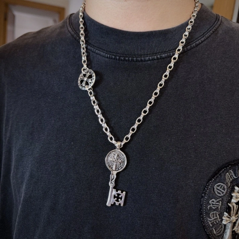Chrxmx Hxxrts Necklaces EyeCatching 297696