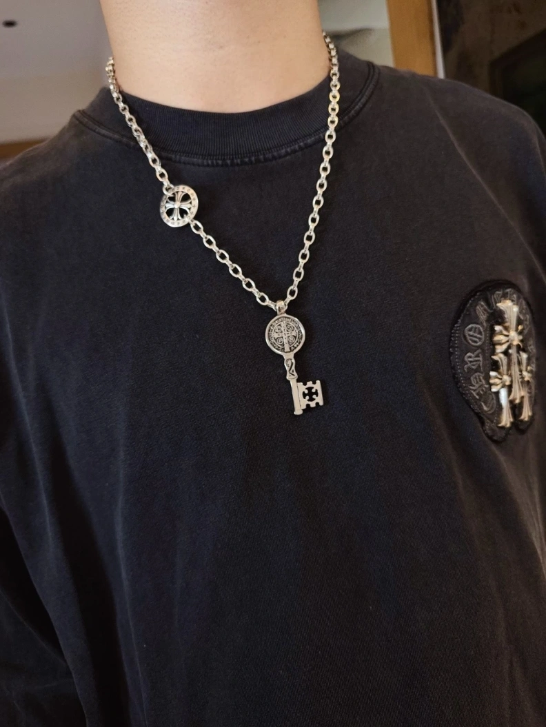 Chrxmx Hxxrts Necklaces EyeCatching 297696