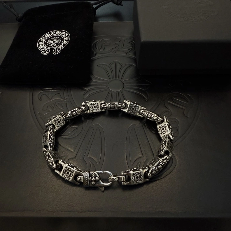 Durable Chrxmx Hxxrts Bracelets 298132