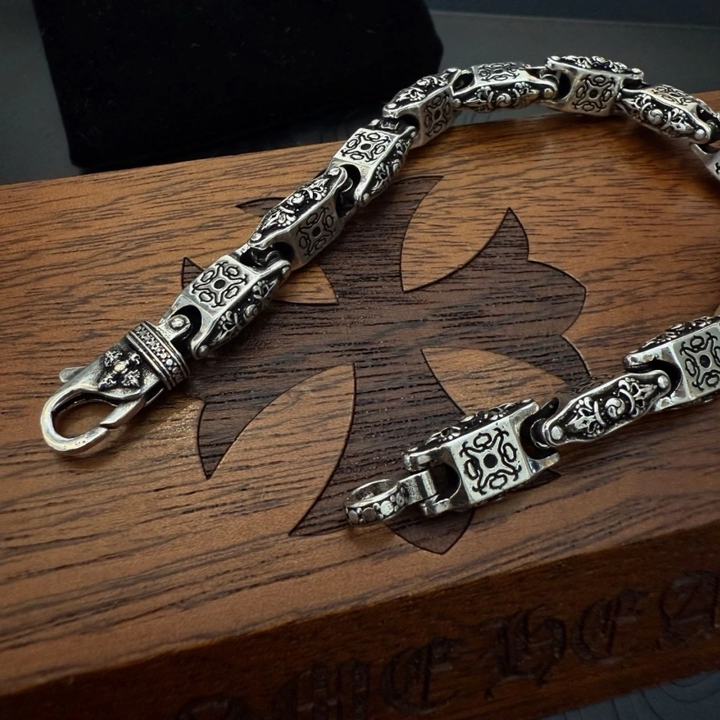 Durable Chrxmx Hxxrts Bracelets 298132