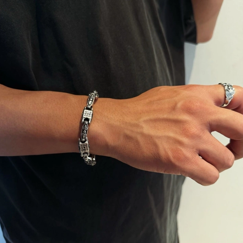 Durable Chrxmx Hxxrts Bracelets 298132