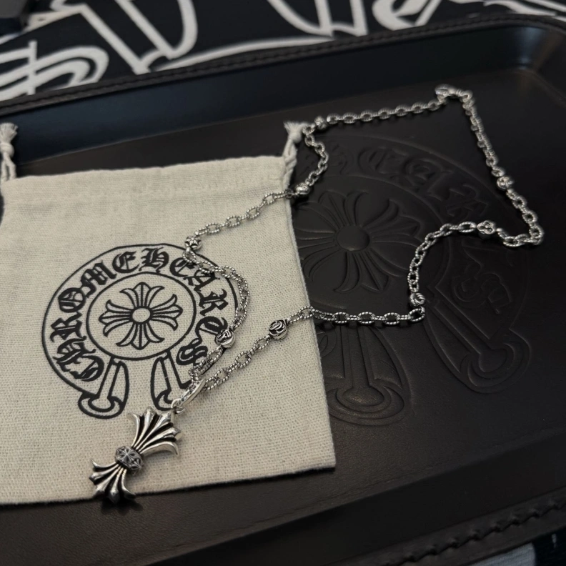 DailyWear Chrxmx Hxxrts Necklaces 297716