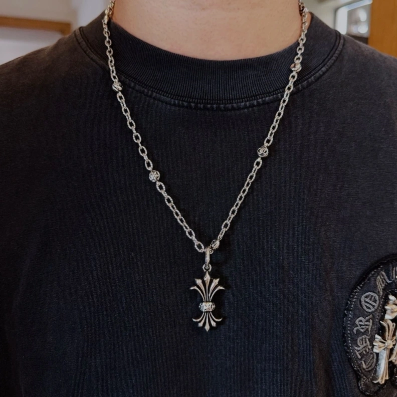 DailyWear Chrxmx Hxxrts Necklaces 297716