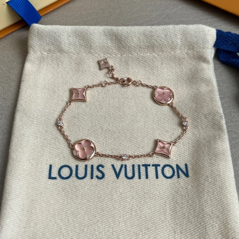 Trendsetting LX Bracelets 309516