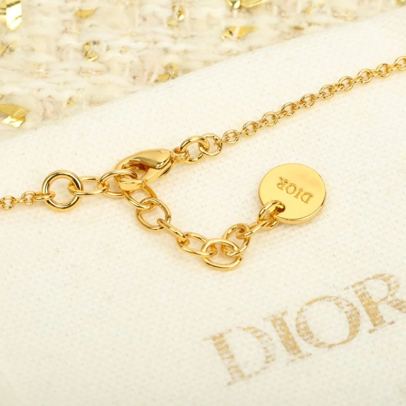 Lightweight Christian Dxxr Necklaces 294354