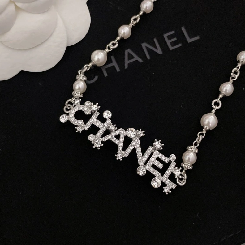 Bright Chxnxl Necklaces 286638