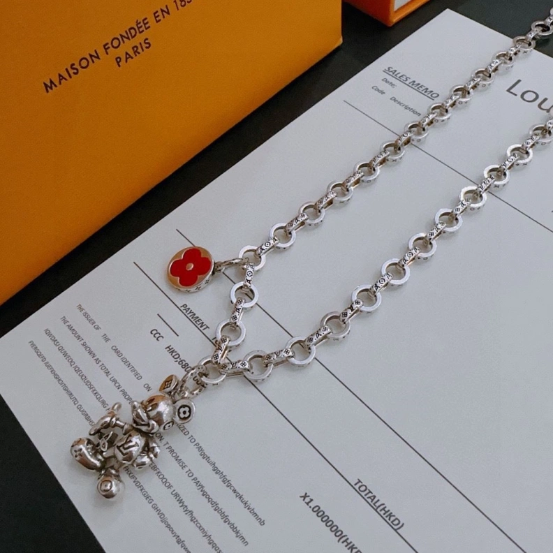 Durable LX Necklaces 309261