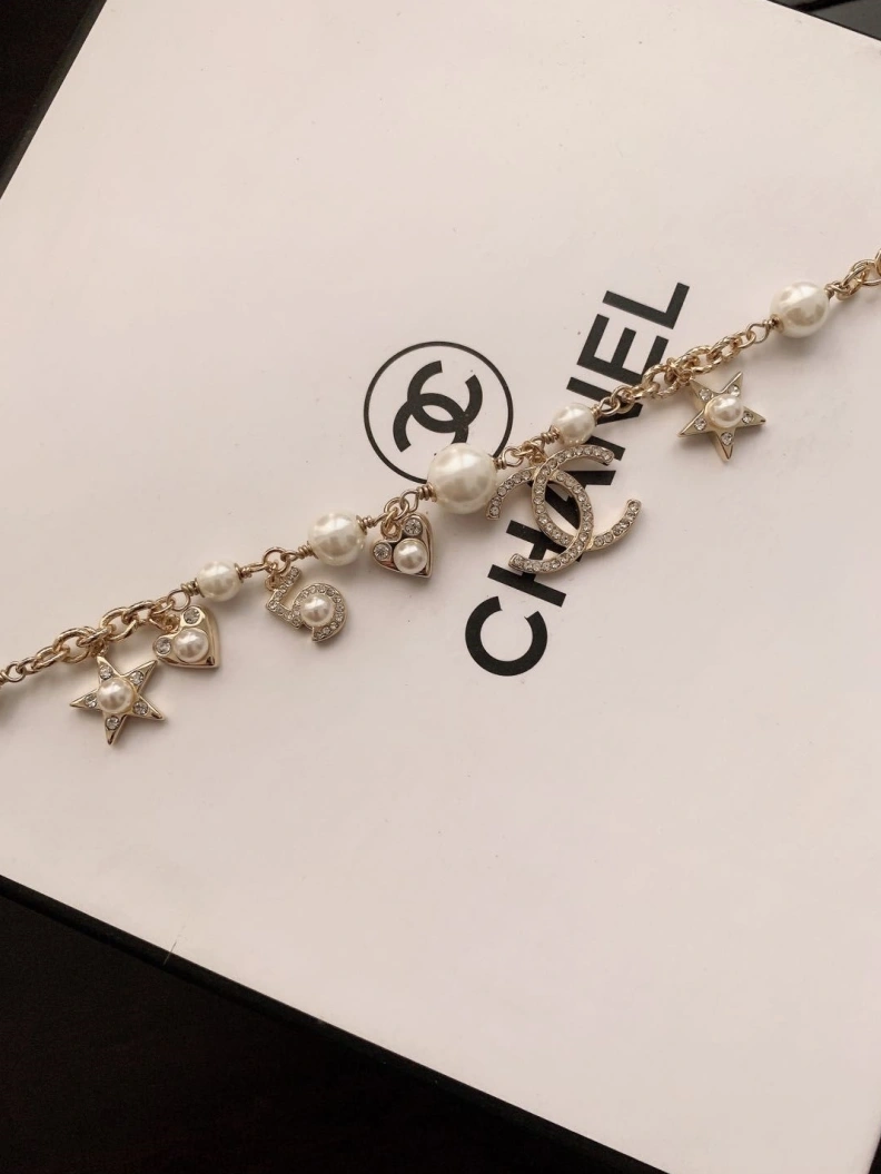 Vibrant Chxnxl Bracelets 287899