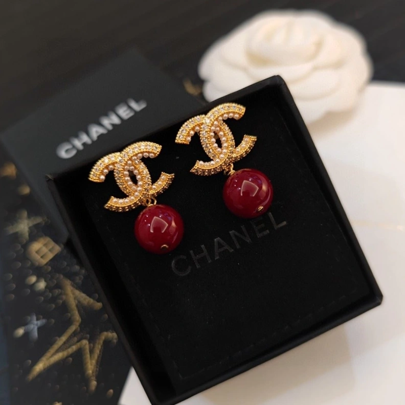 Stylish Chxnxl Earrings 287136