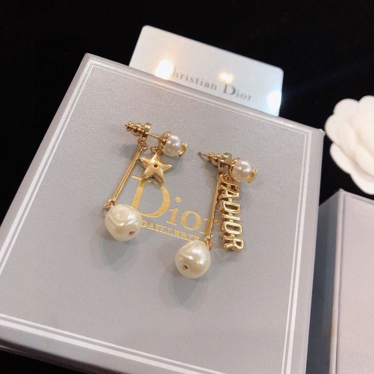 Christian Dxxr Earrings UrbanStyle 294456